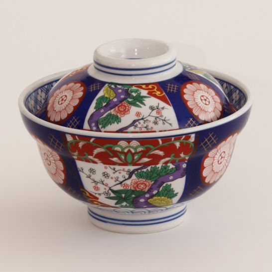 春山製陶の錦牡丹5寸蓋付丼