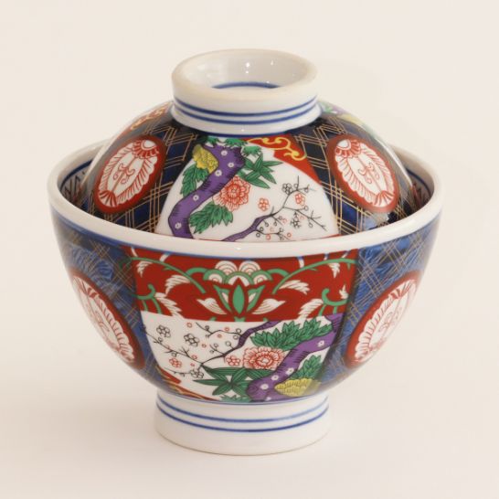 春山製陶の錦牡丹4.3寸丸蓋付丼