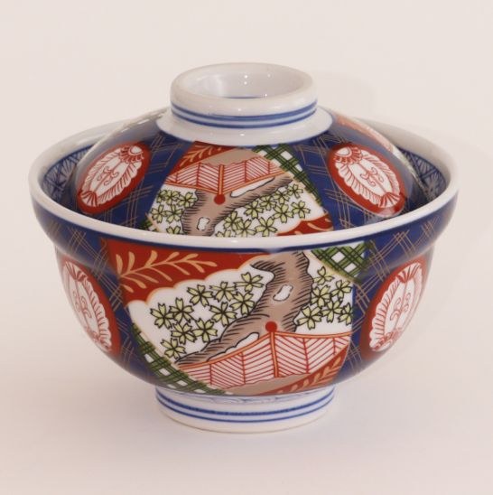 春山製陶の錦小桜4.5寸蓋付丼